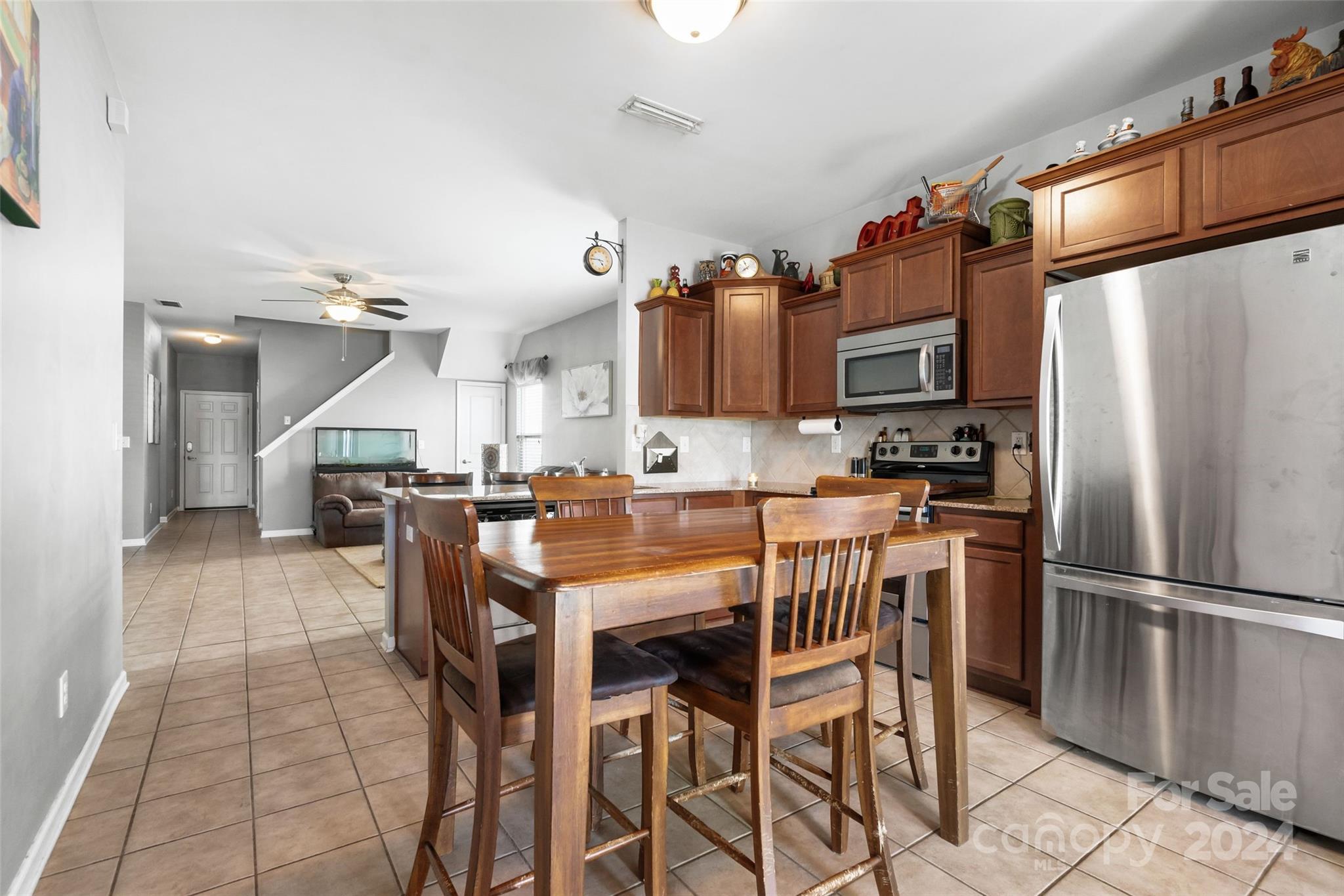 Newport Lakes - Residential