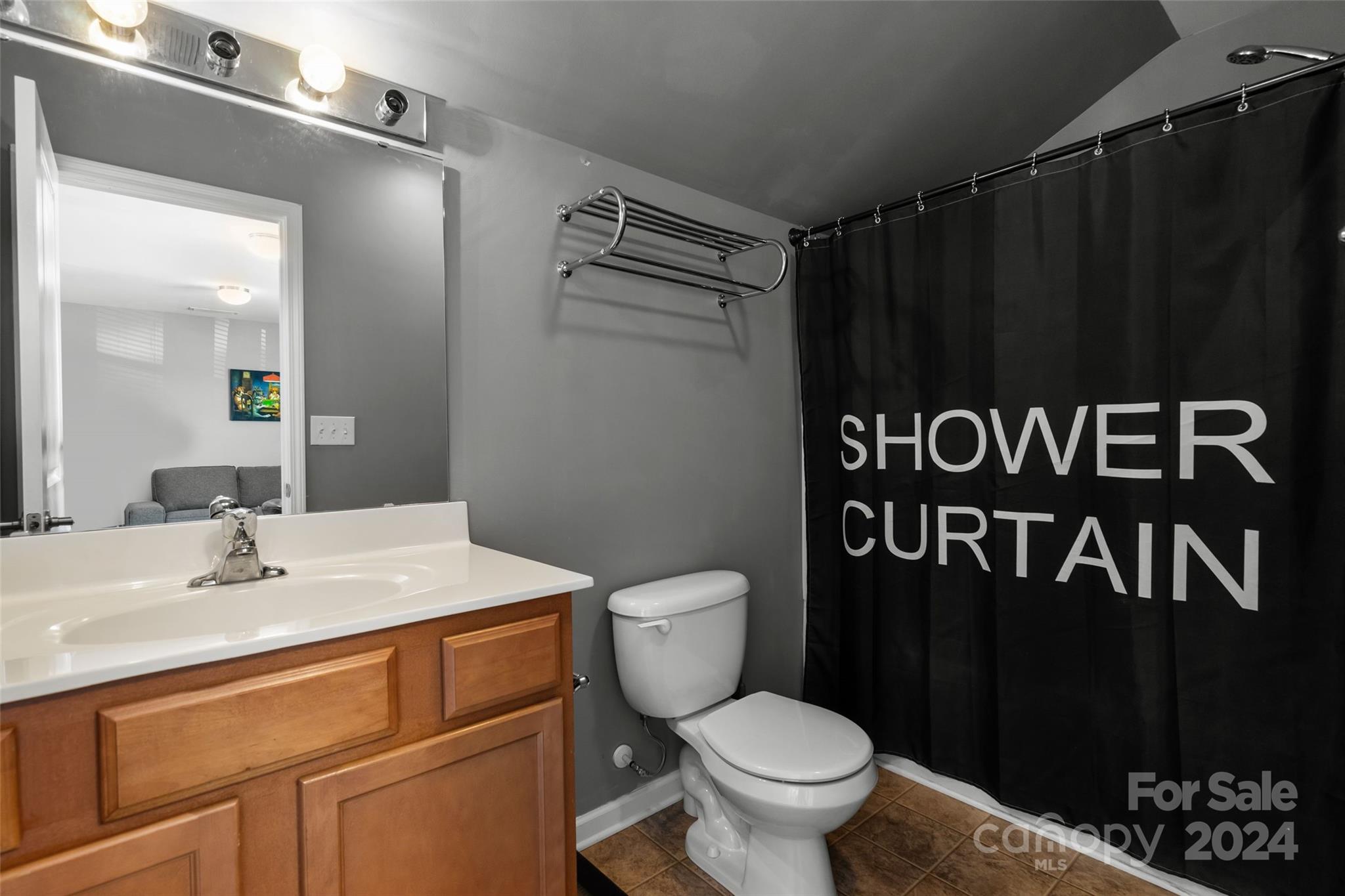 Newport Lakes - Residential