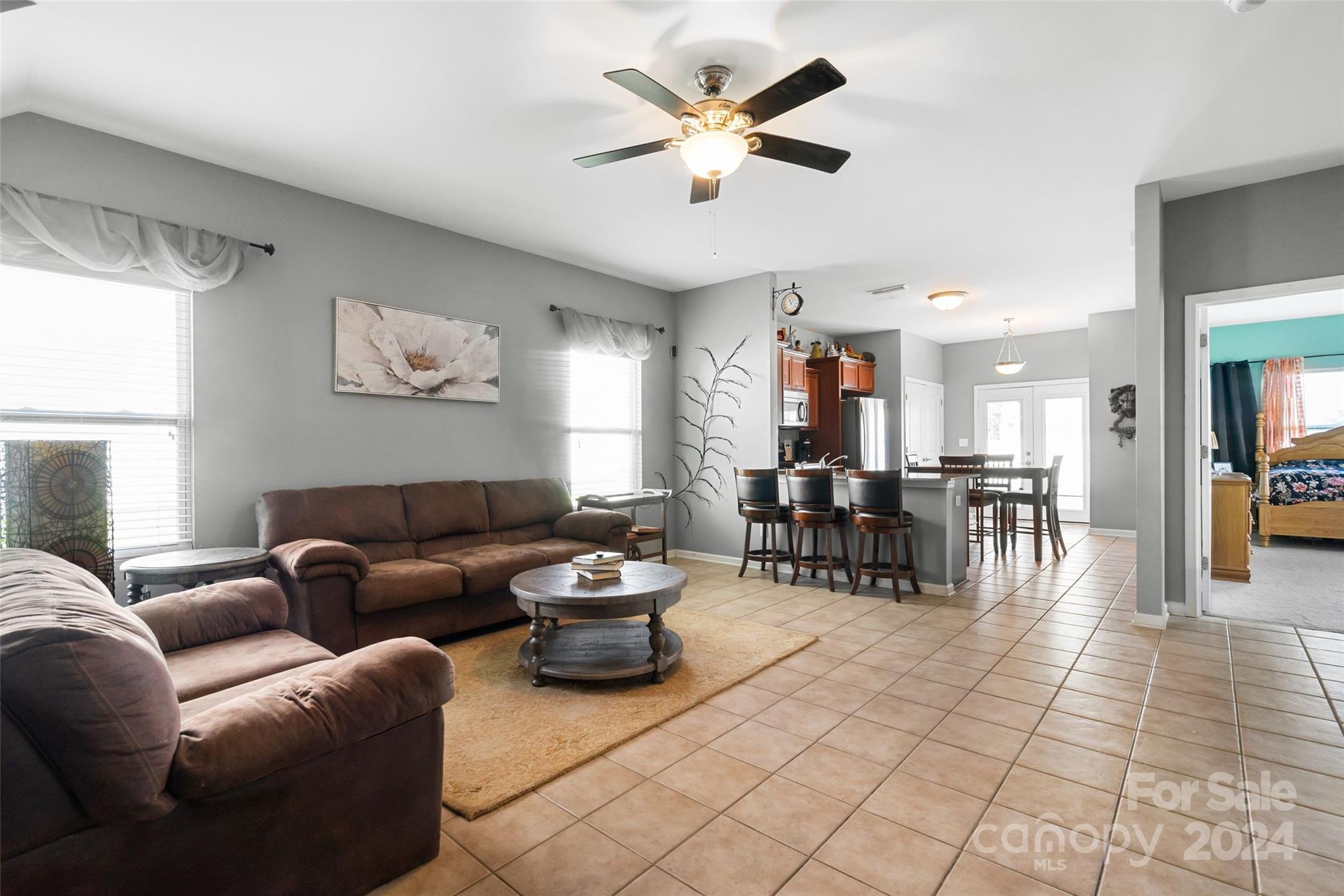 Newport Lakes - Residential