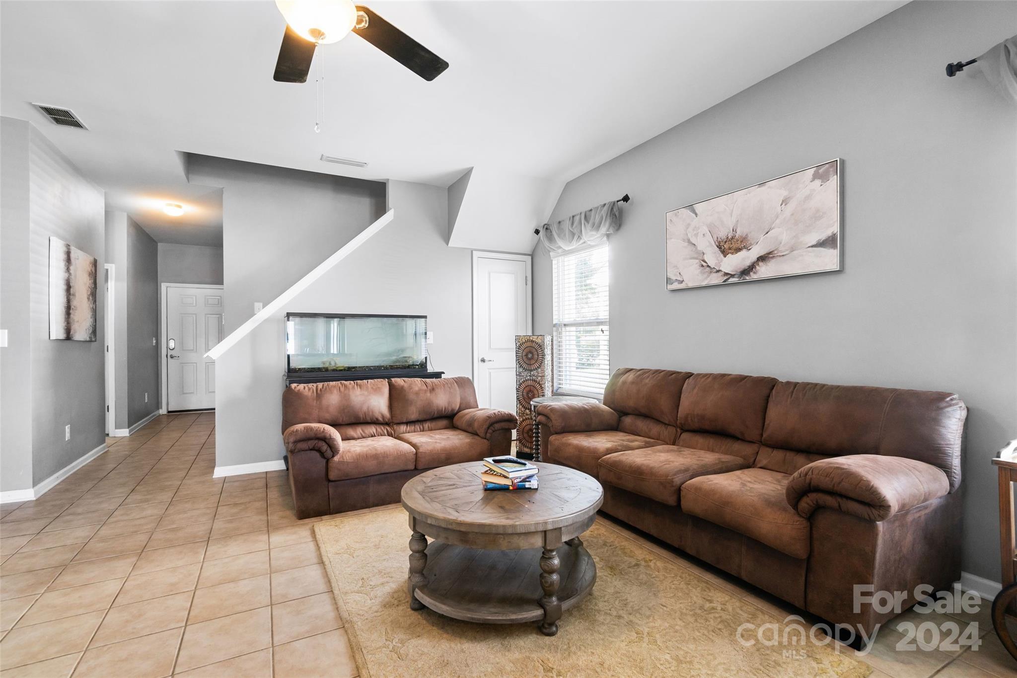 Newport Lakes - Residential