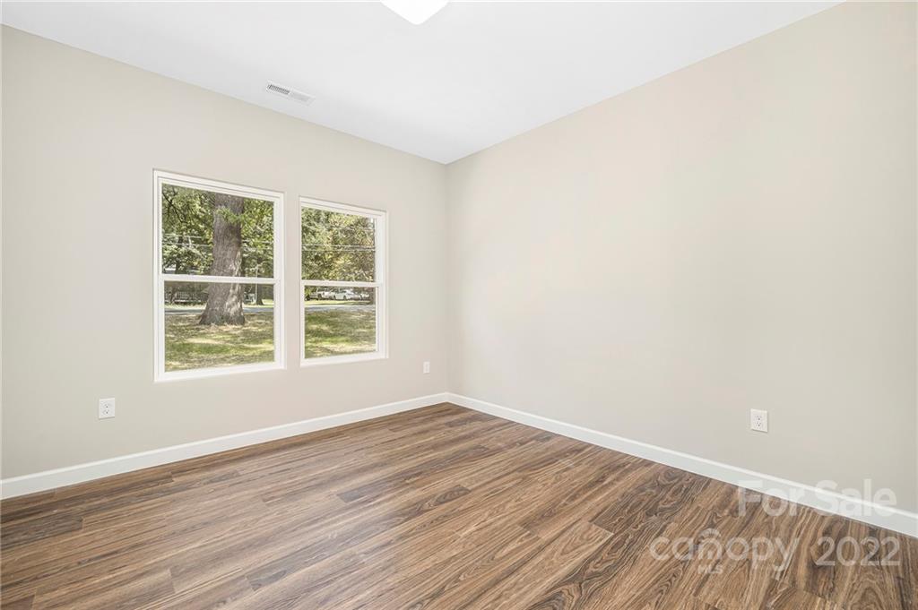 Shady Glen - Residential