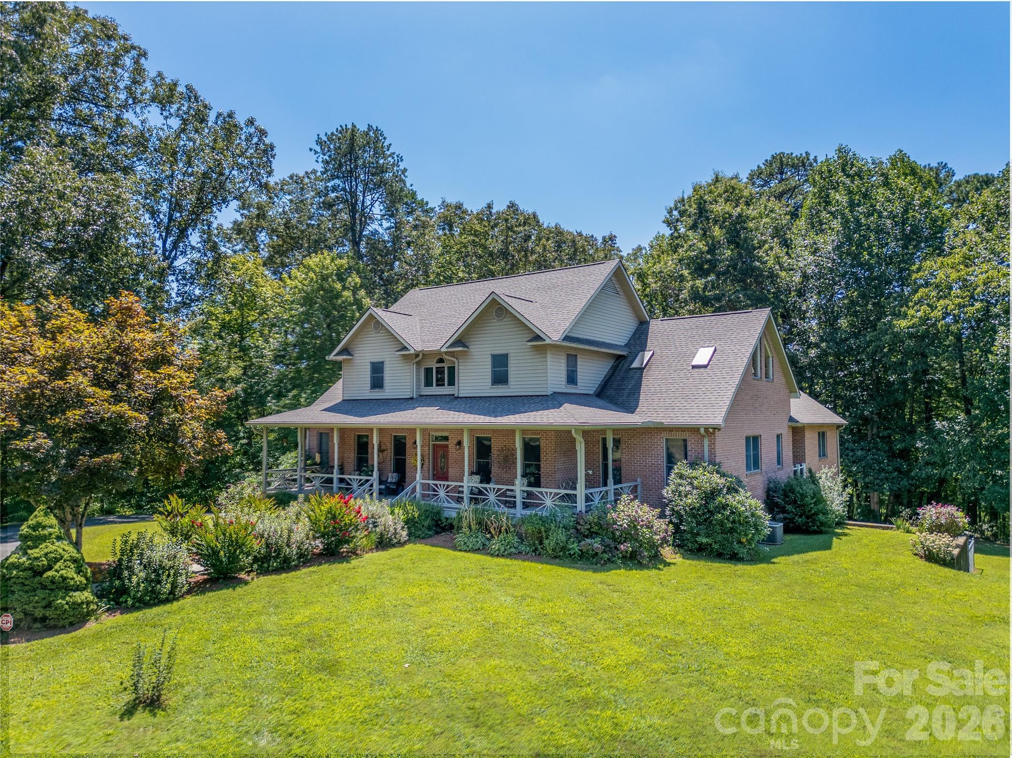 832 Asheville Highway