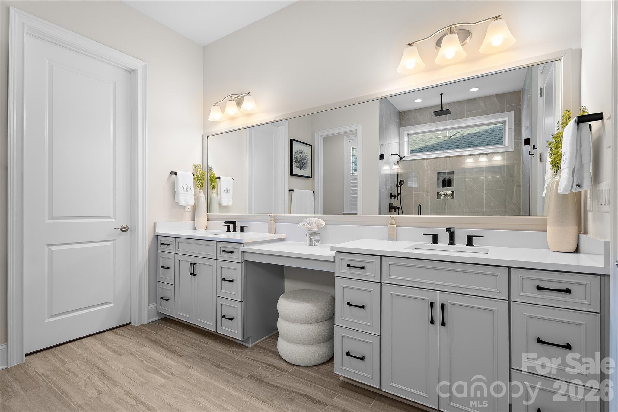 Regency at Palisades - Residential