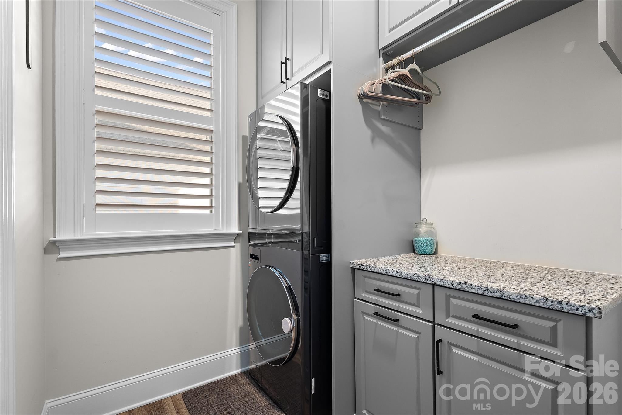 Regency at Palisades - Residential