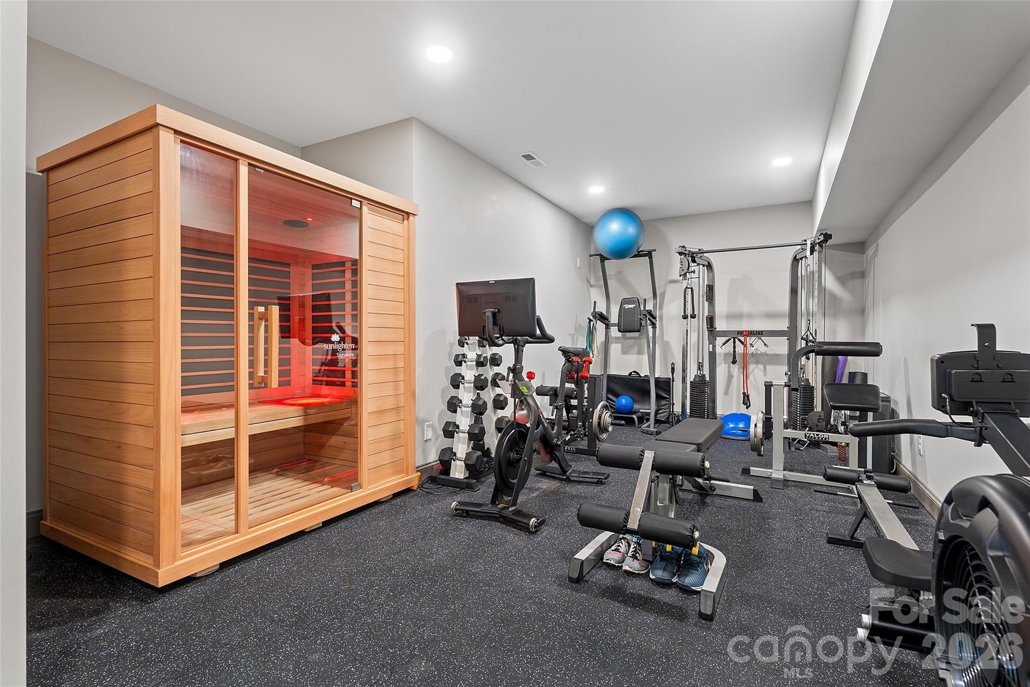 Regency at Palisades - Residential