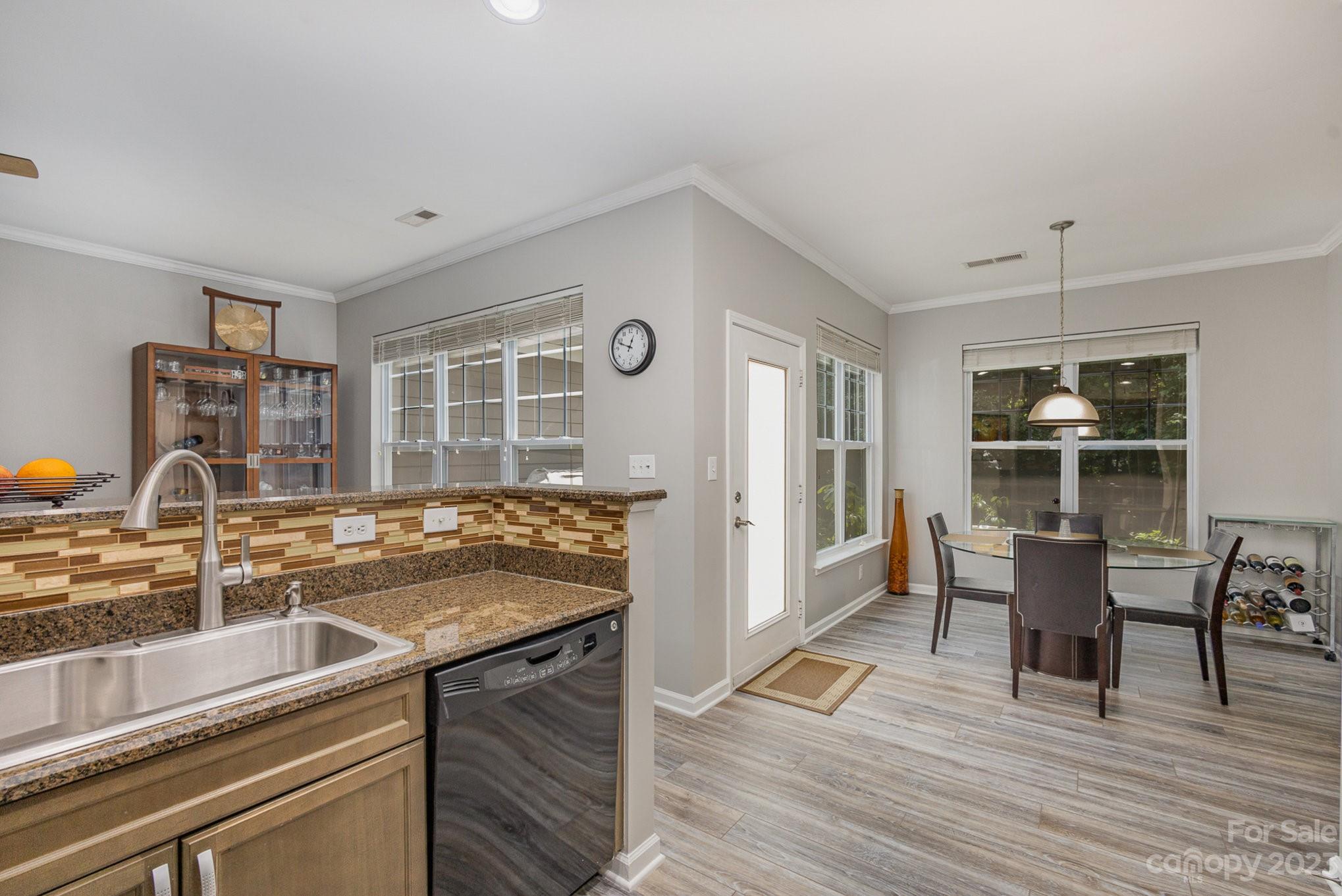 Coventry Court Townhomes - Residential