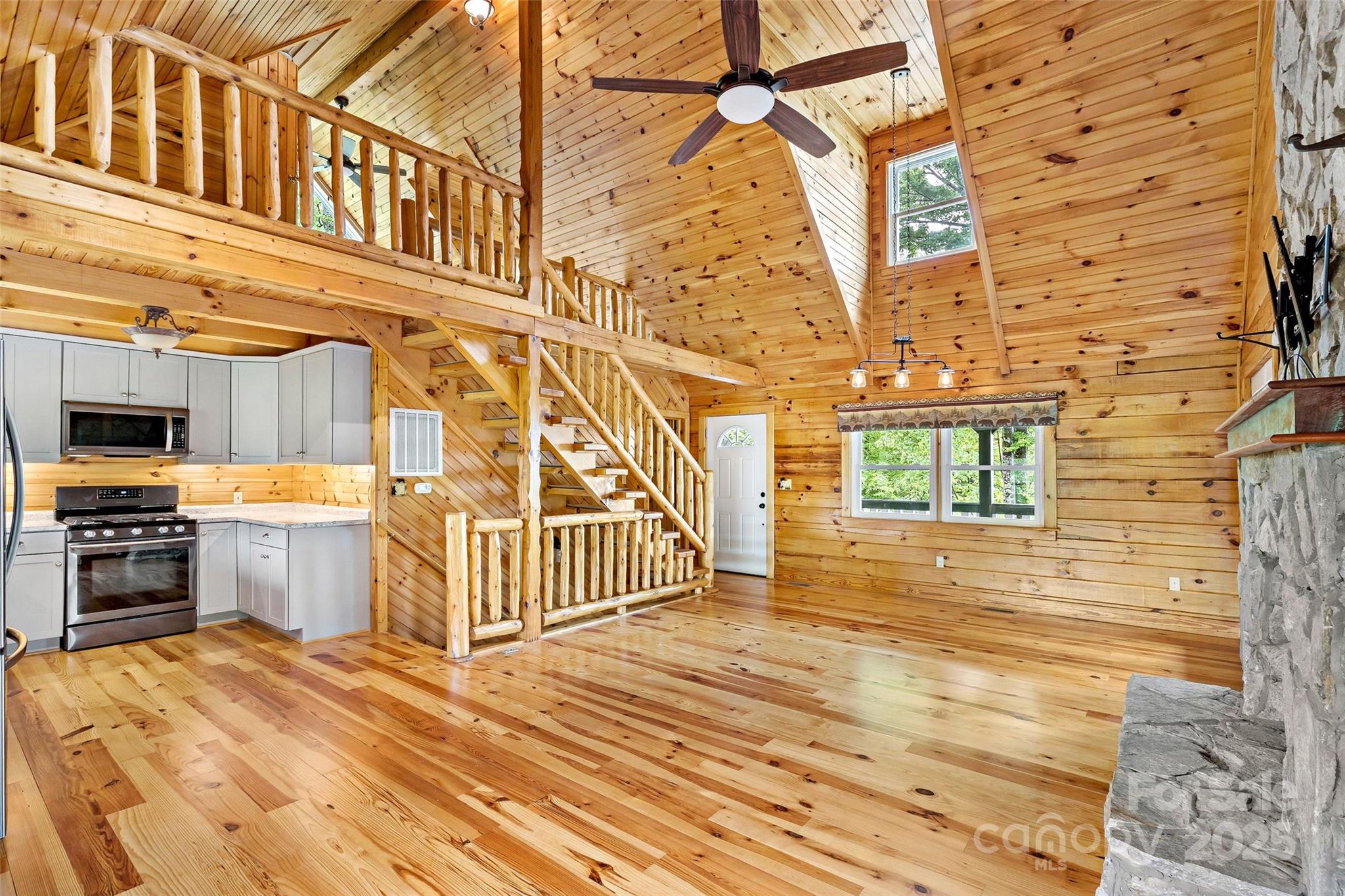 2097 Pinnacle Parkway 14