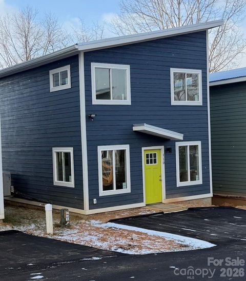 Photo of 110 Lager Lane, Asheville, NC 28806 (MLS # 4343438)