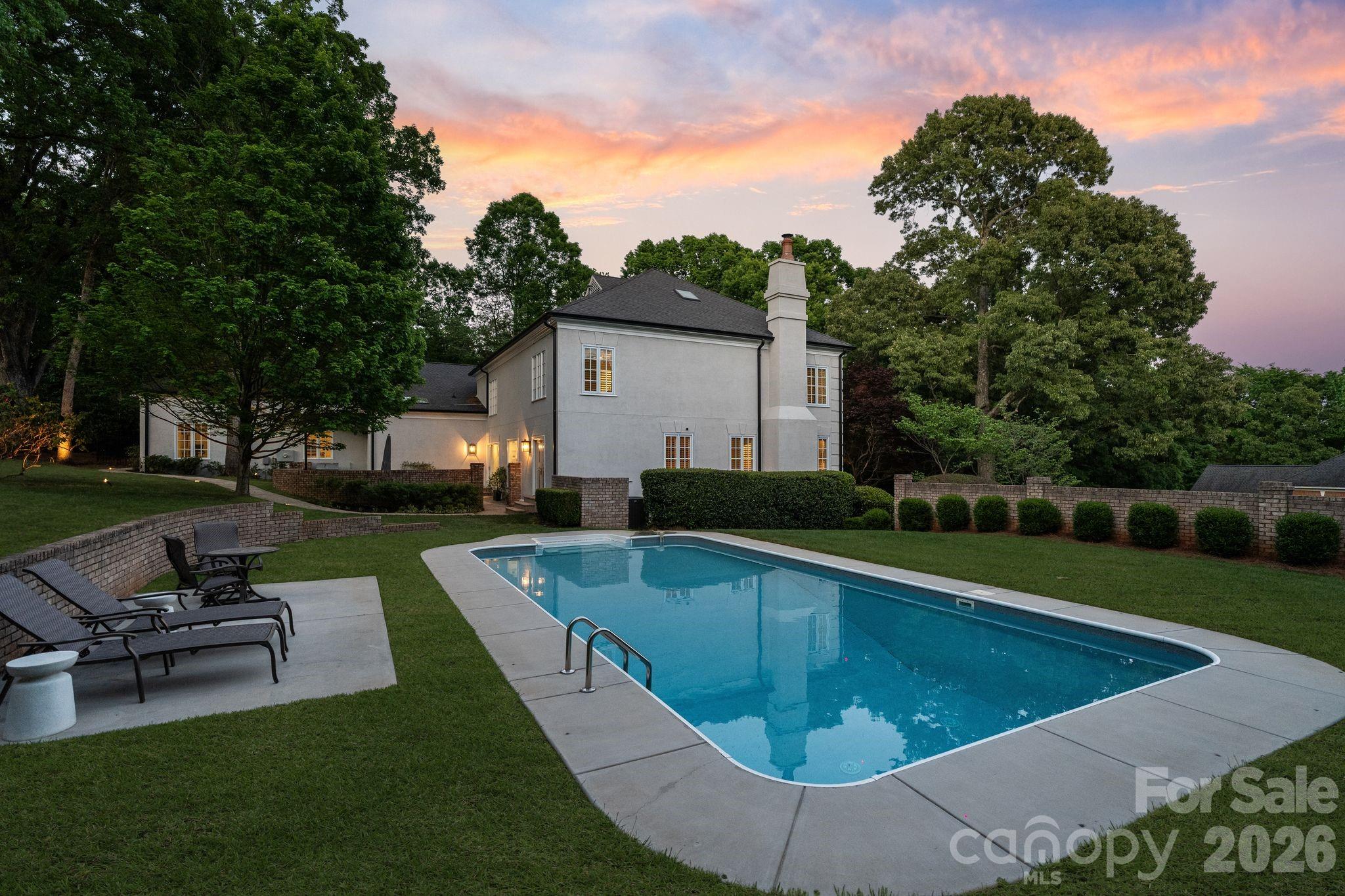 8124 Greencastle Drive