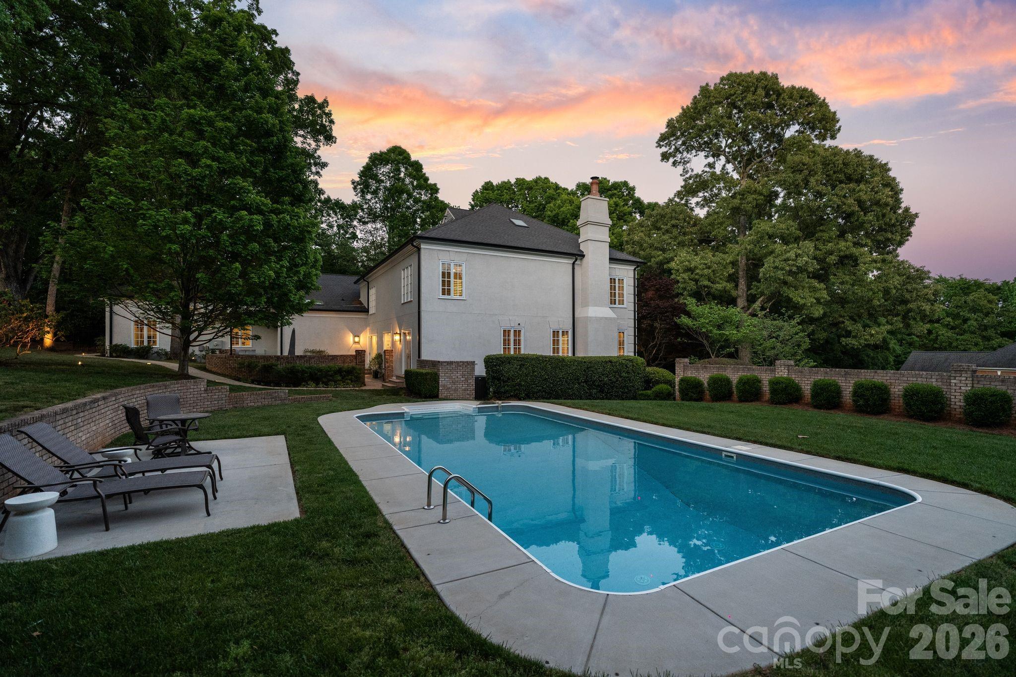 8124 Greencastle Drive