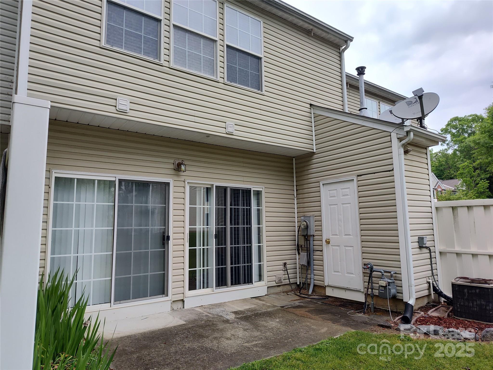 Beverly Crest - Residential Lease