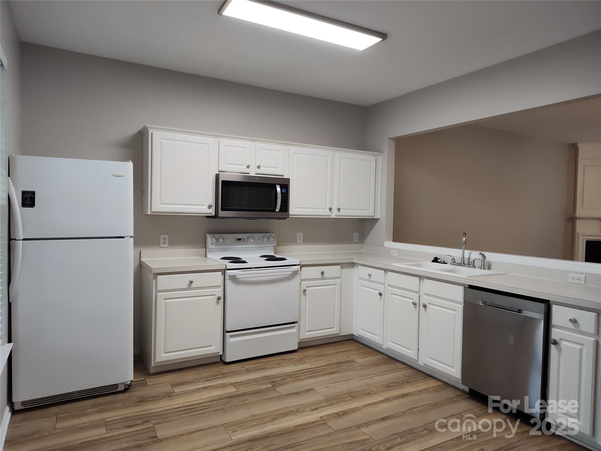 Beverly Crest - Residential Lease