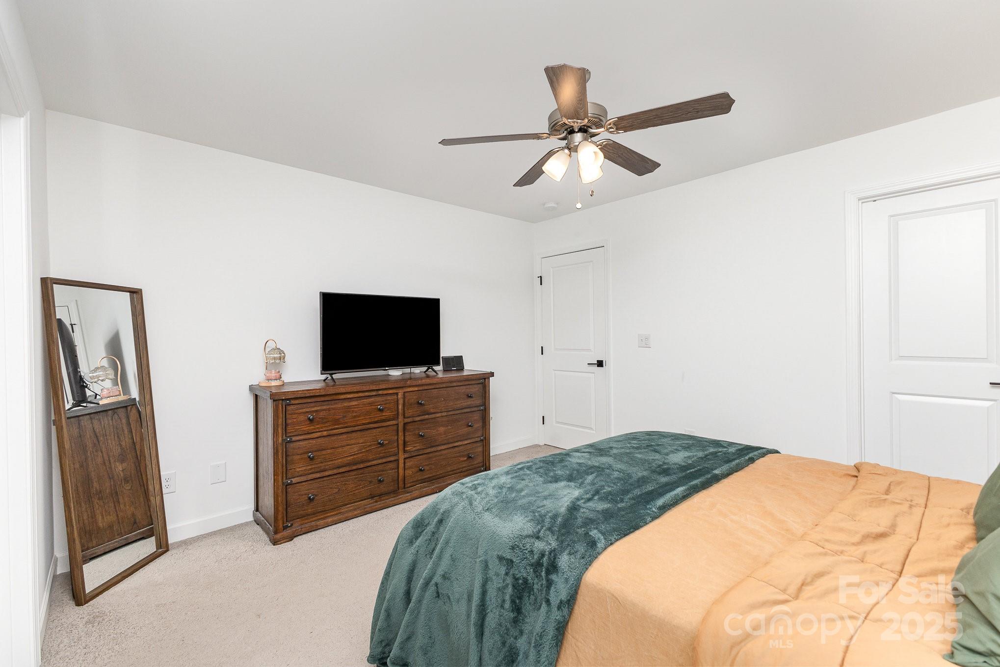 Woodcrest - Residential