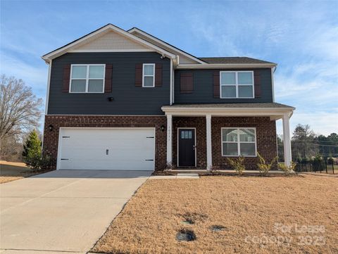 Photo of 10731 Claystone Drive, Davidson, NC 28036 (MLS # 4330361)