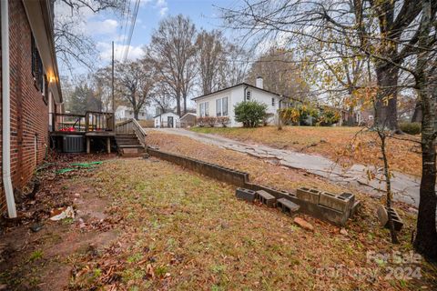 A home in Hickory