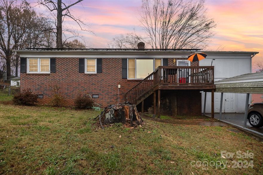 Come discover this cozy 3 bedroom, 1 bath brick ranch on corner lot in SW Hickory. Conveniently located to US 321, I-40 and Hwy 70! Restaurants and shopping are just minutes away. This one is a diamond just waiting for your special touch. The roof was replaced in 2017. Hardwood floors in most of living space. Garage was converted to a workshop and offers storage area. Updated bathroom offers style and convenience.