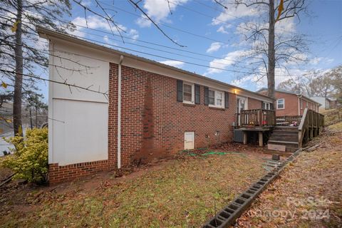 A home in Hickory