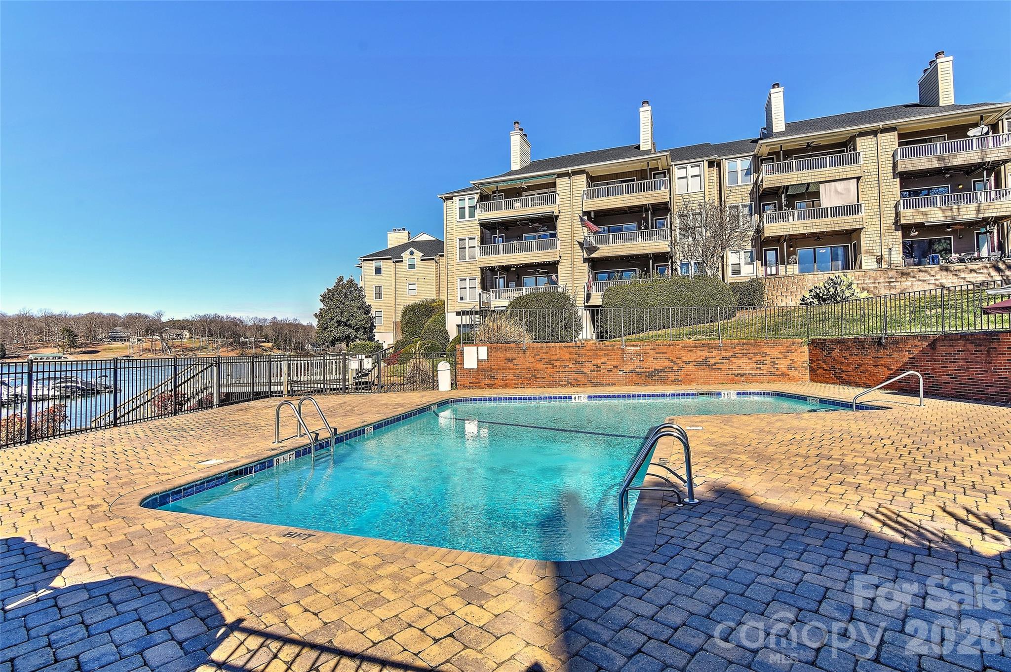 Emerald Point - Residential