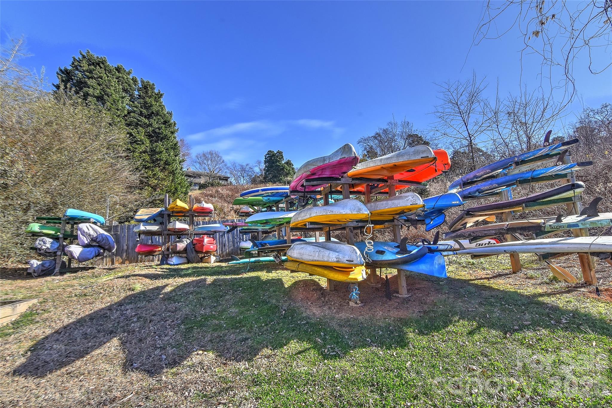 Emerald Point - Residential