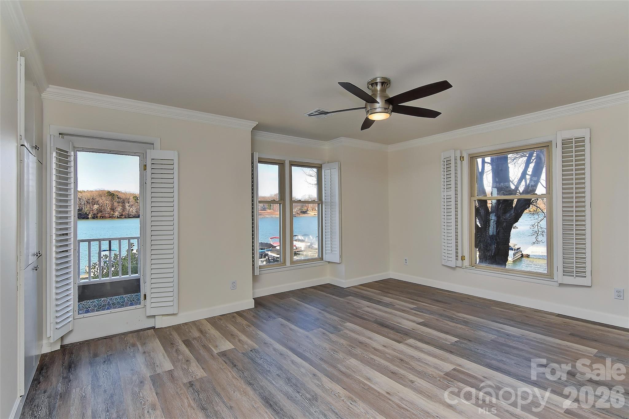 Emerald Point - Residential