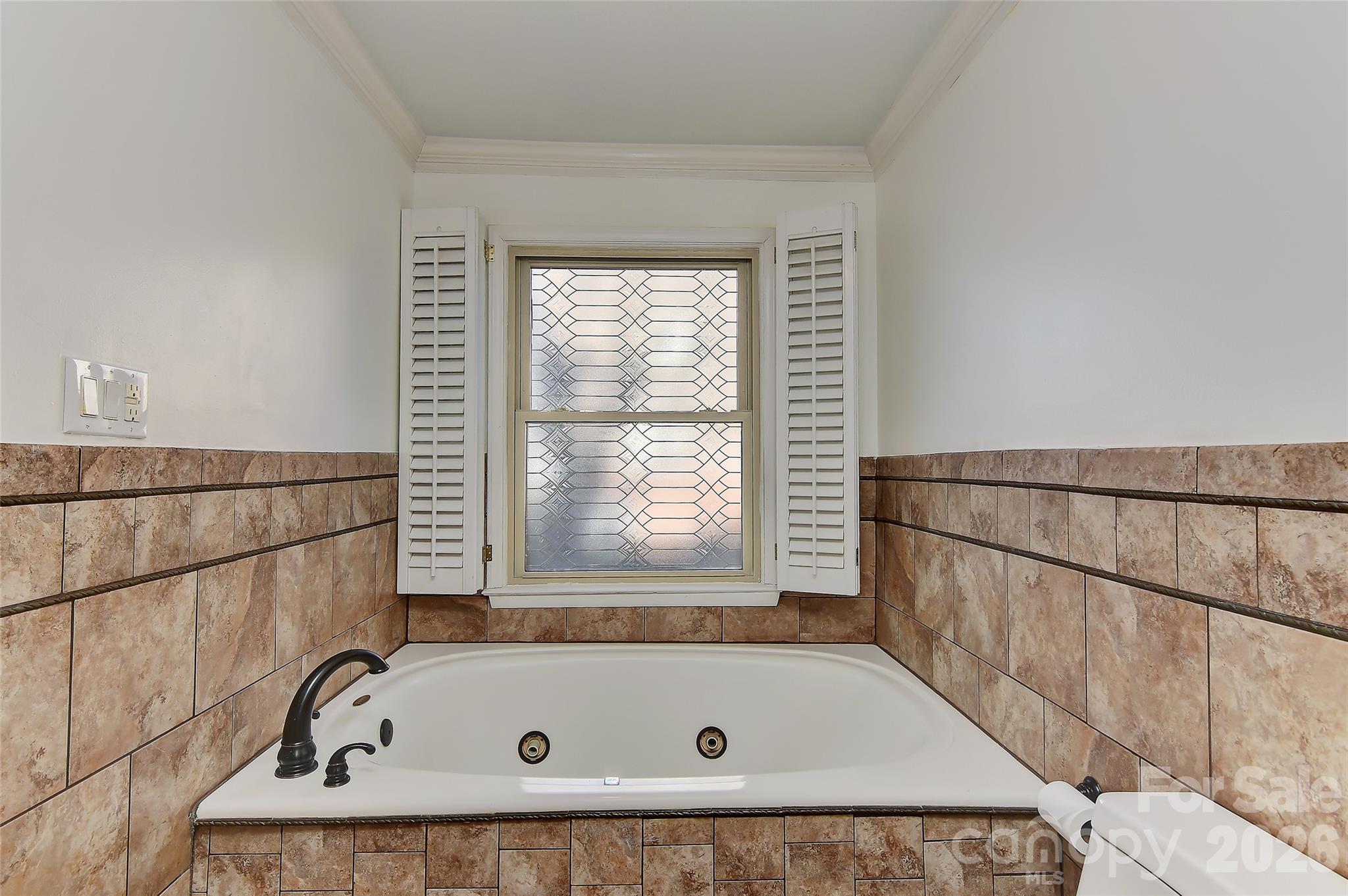 Emerald Point - Residential