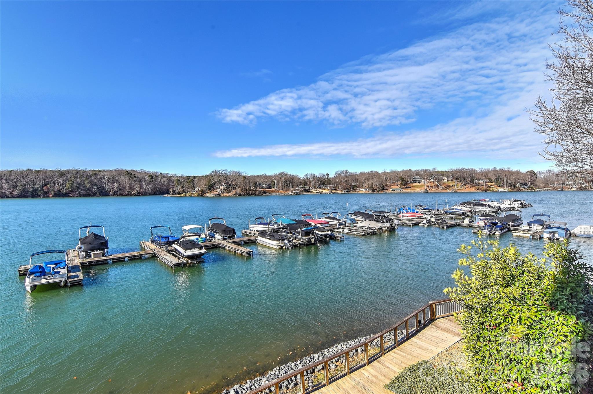 7332 Lakefront Drive 4