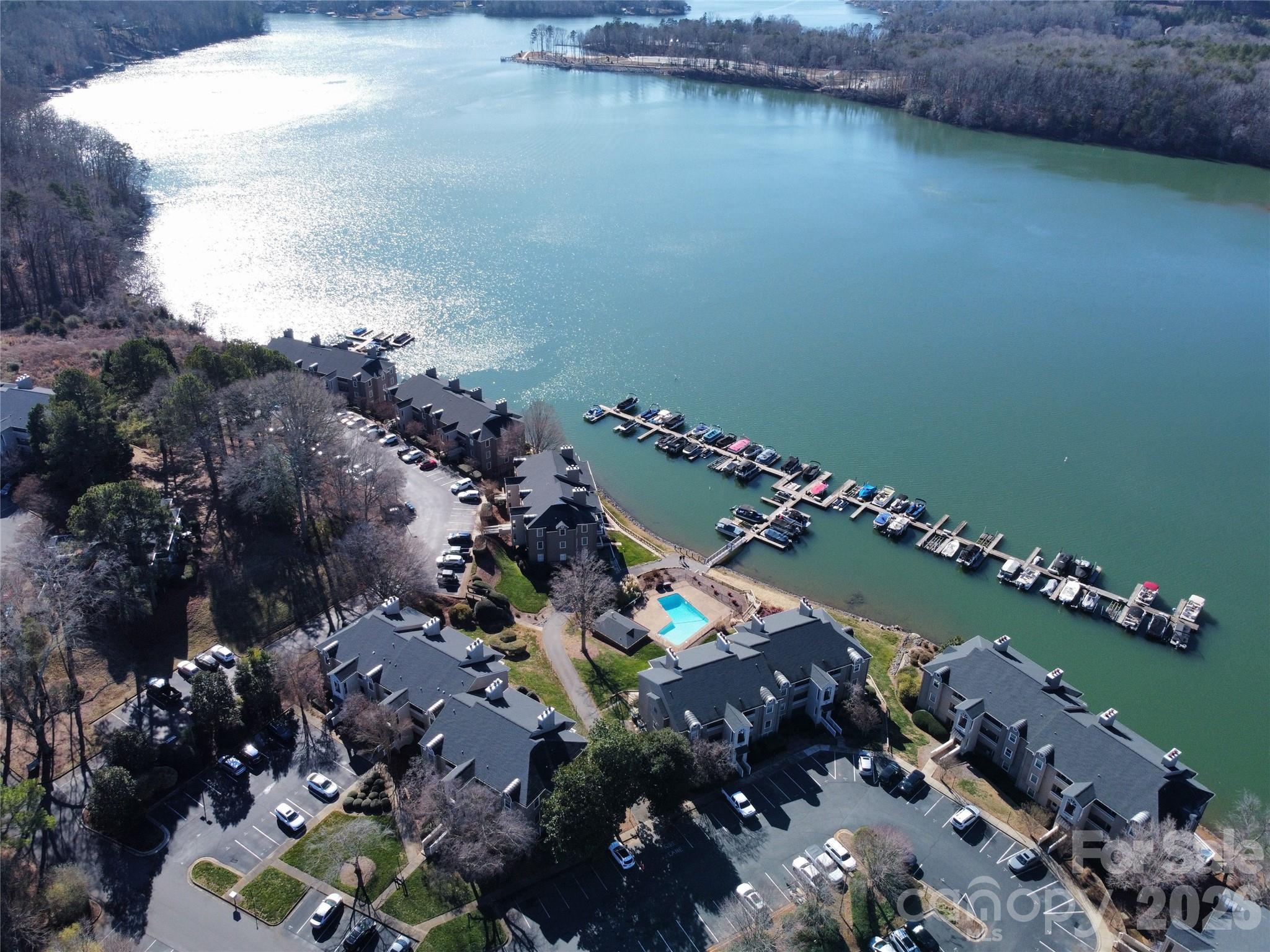 Emerald Point - Residential