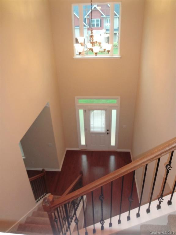 Oaks on Main - Residential