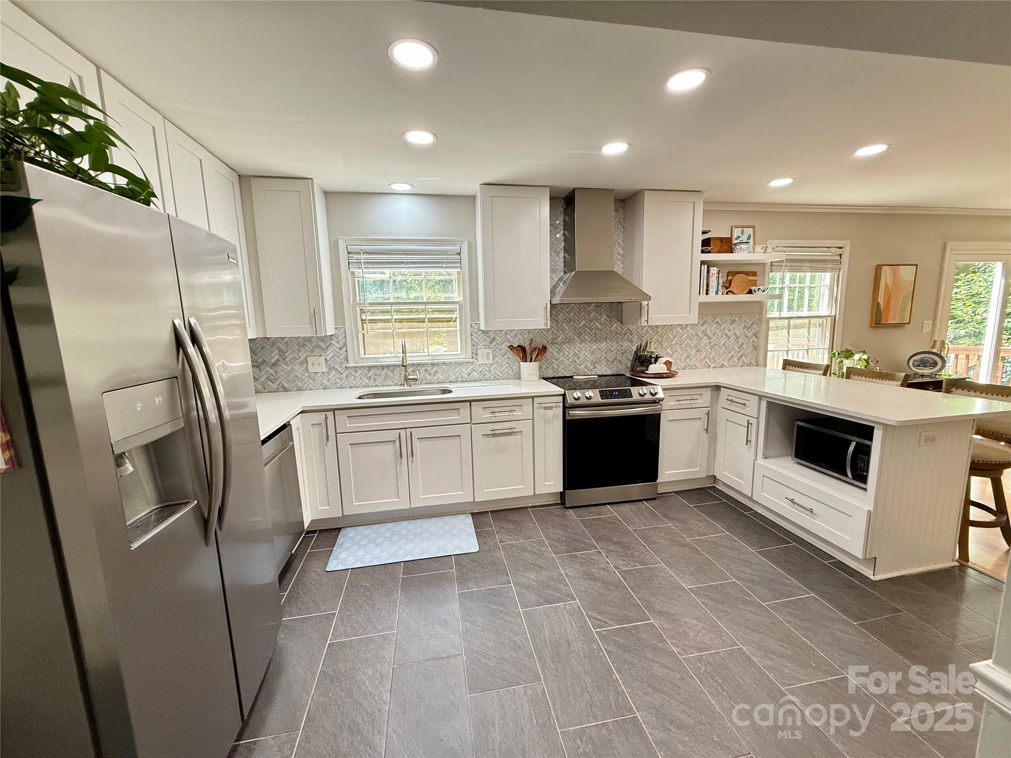 7700 Winterset Drive