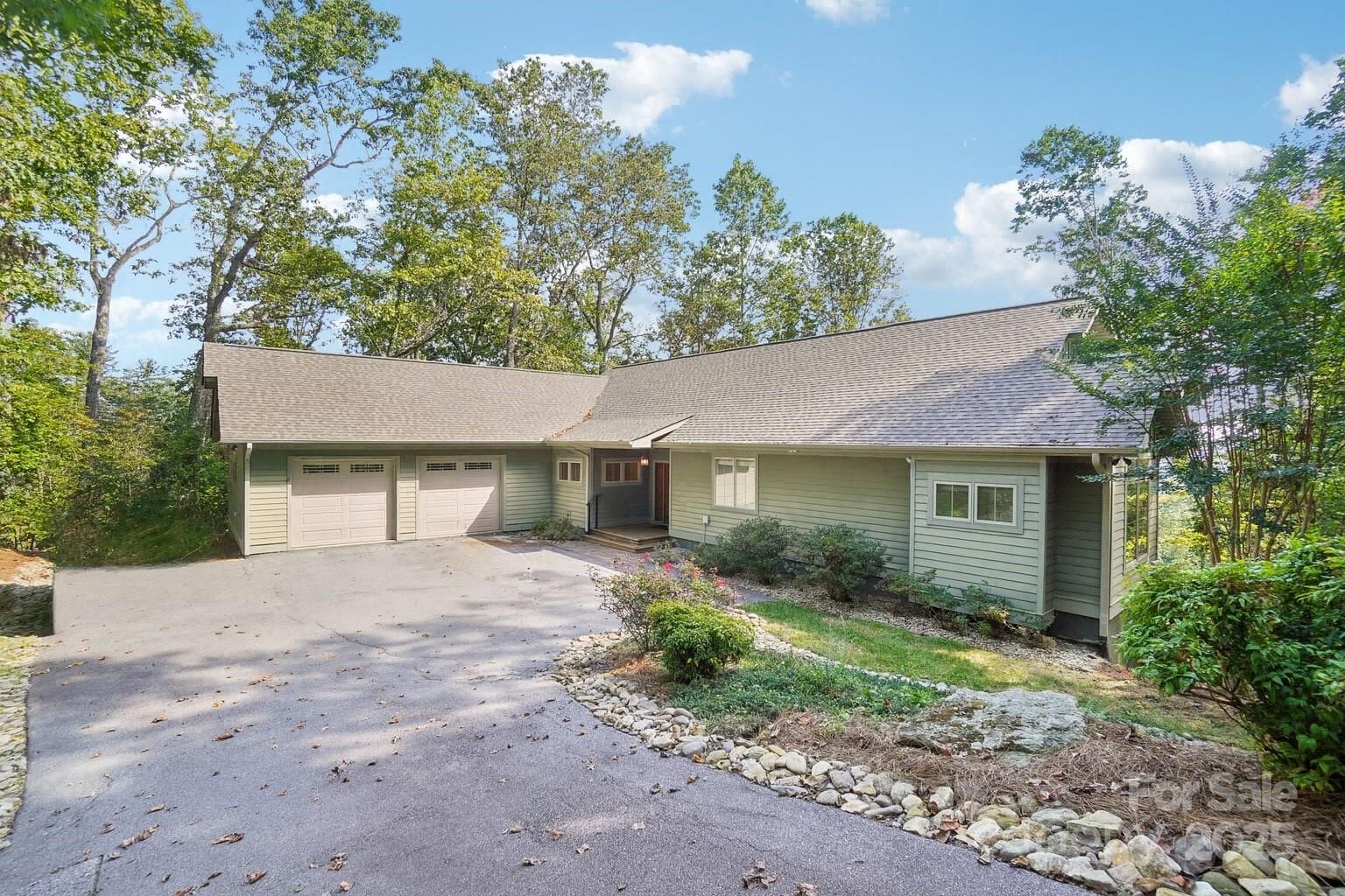 114 Dogwood Trail