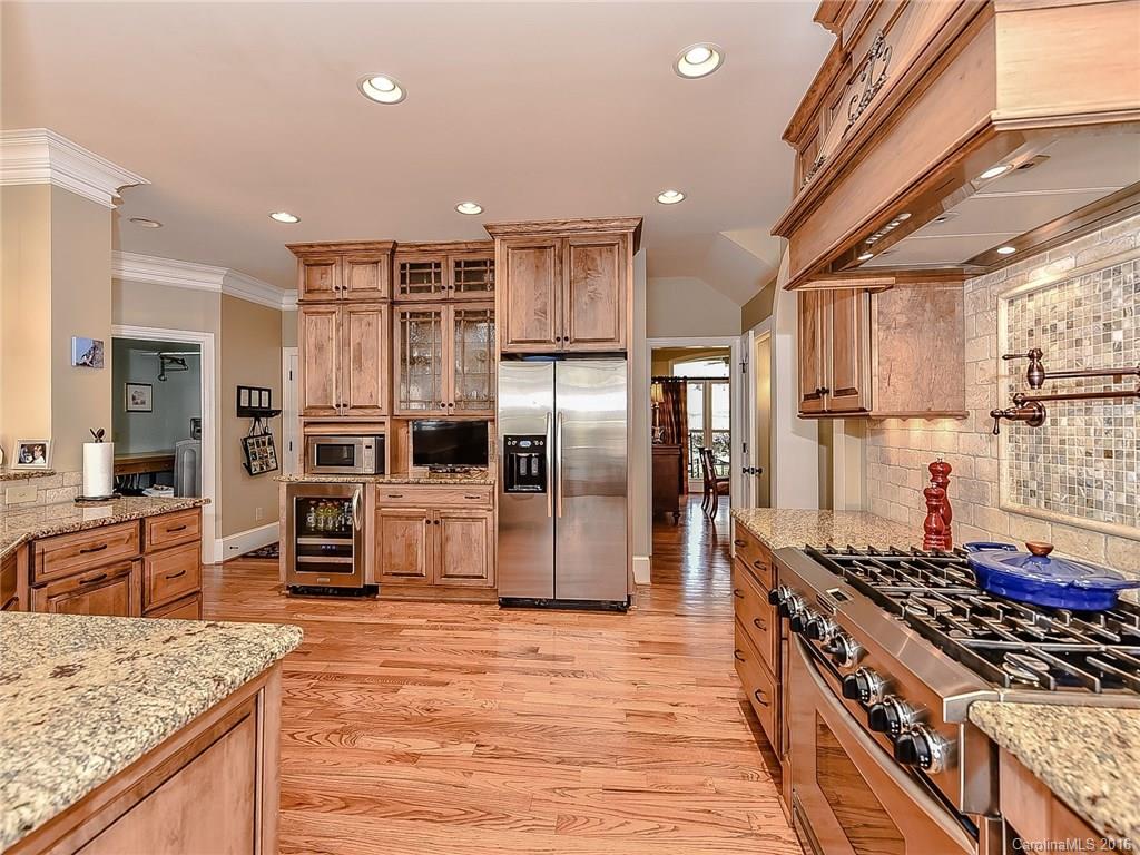 Huntington Ridge - Residential