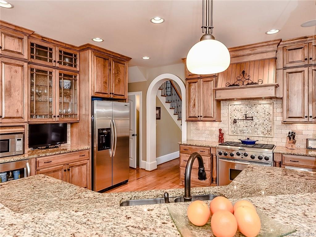 Huntington Ridge - Residential