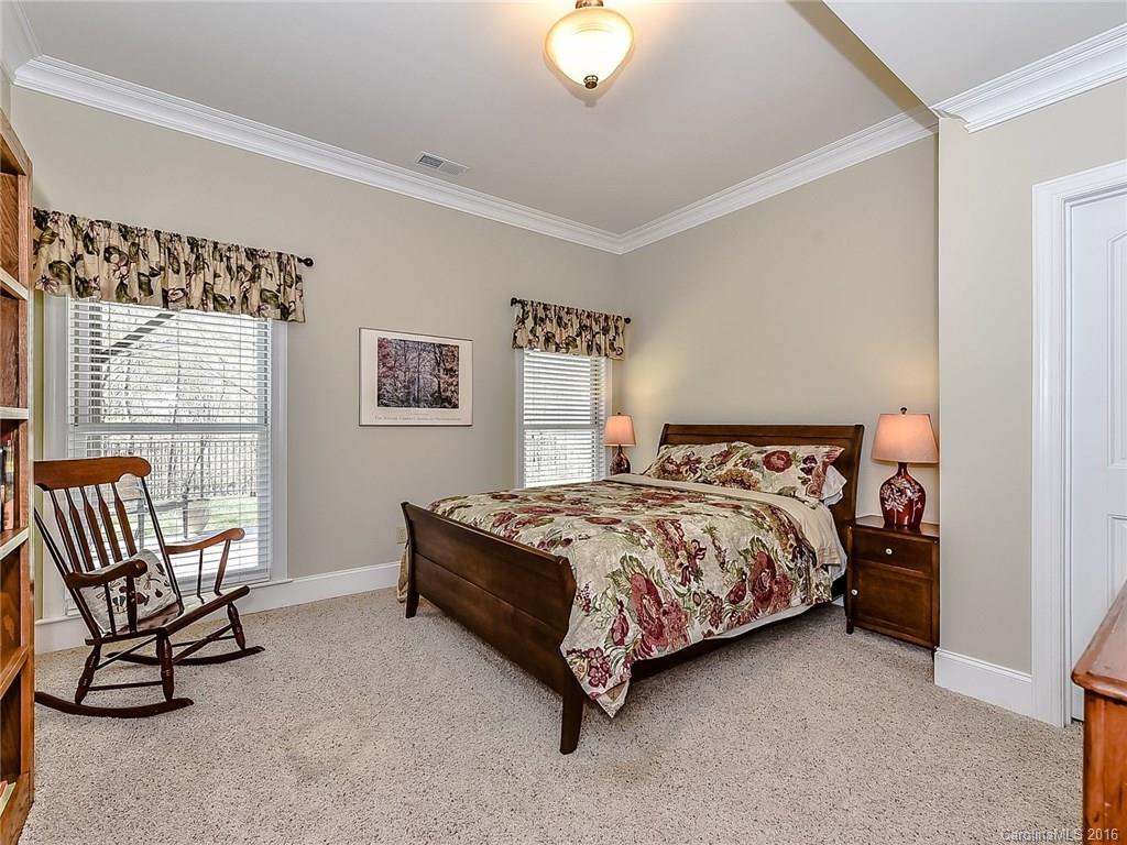 Huntington Ridge - Residential