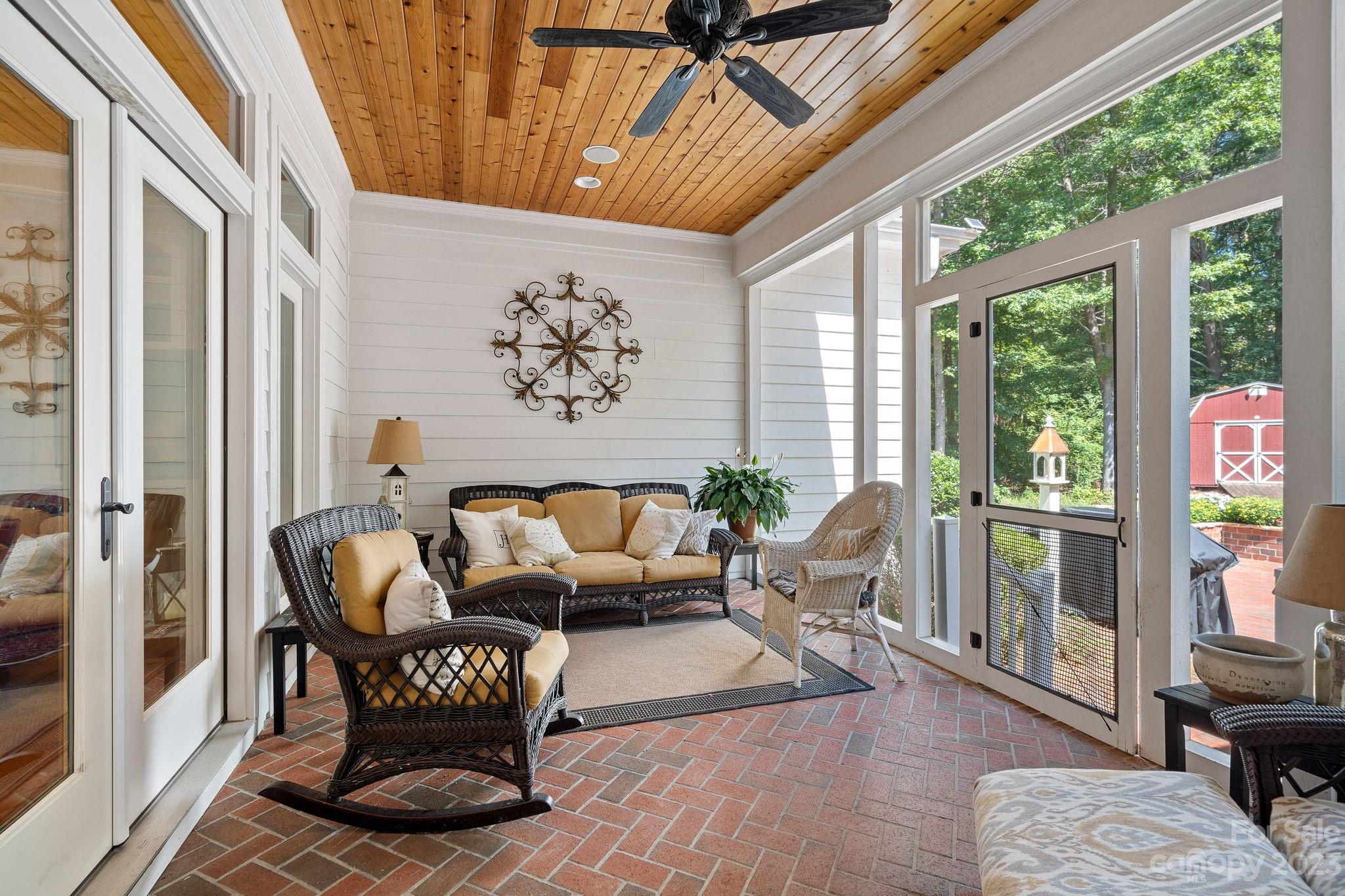 Davidson Equus - Residential