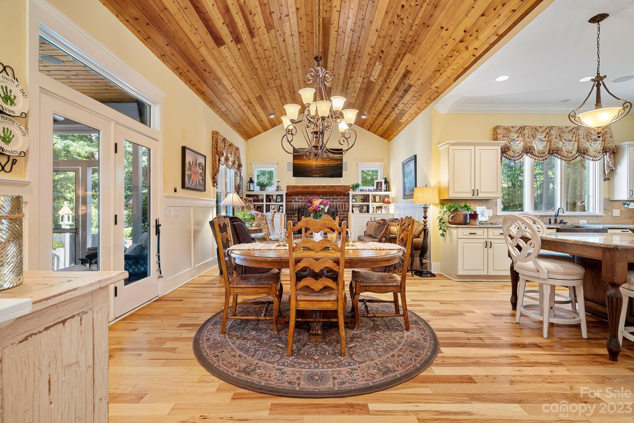 Davidson Equus - Residential