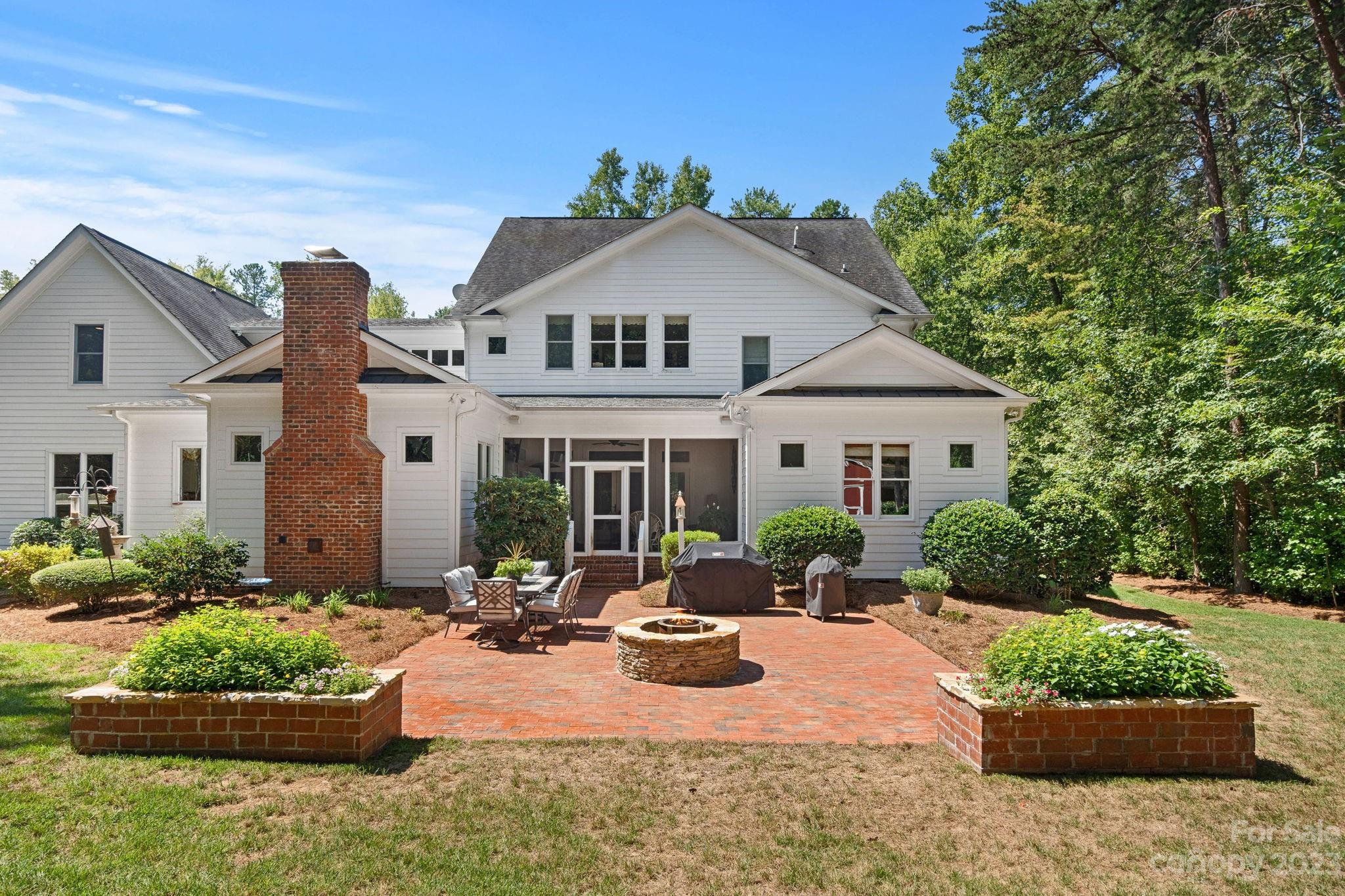 Davidson Equus - Residential