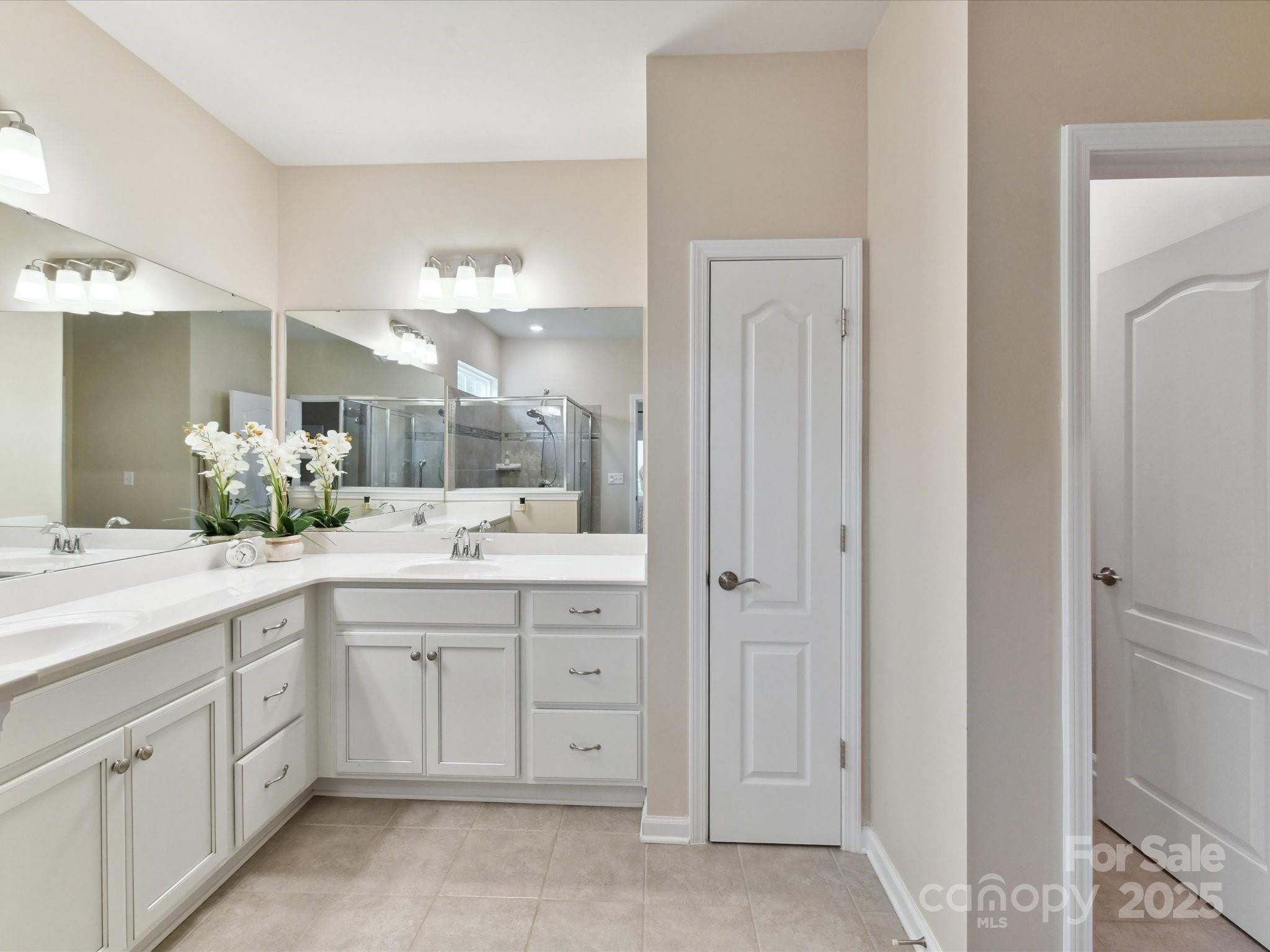 Tree Tops - Residential