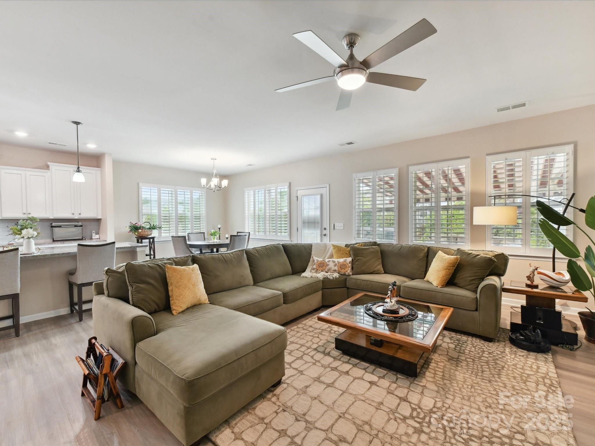 Tree Tops - Residential