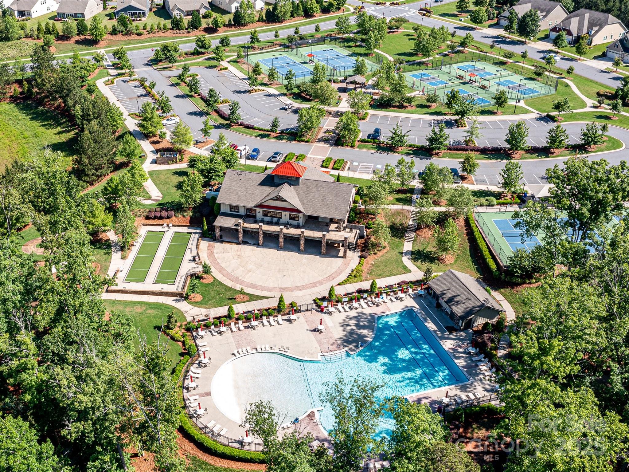 Tree Tops - Residential