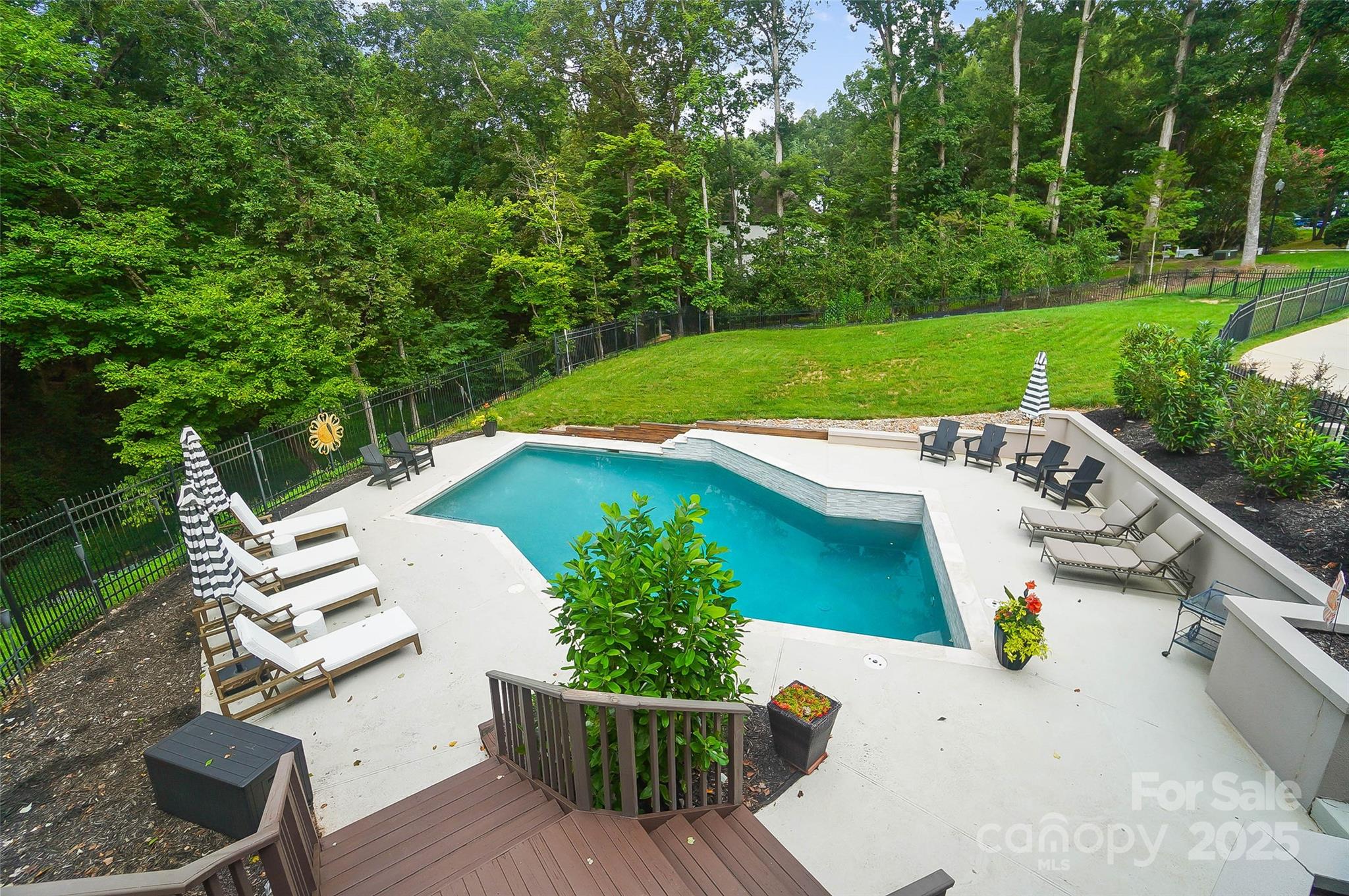 Greyson - Residential