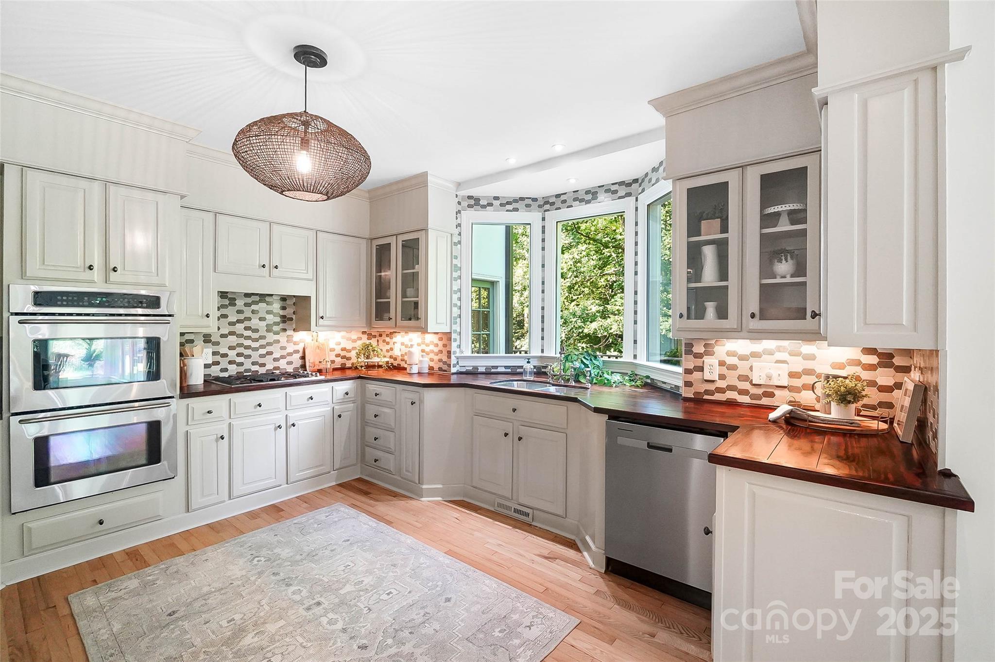 Greyson - Residential