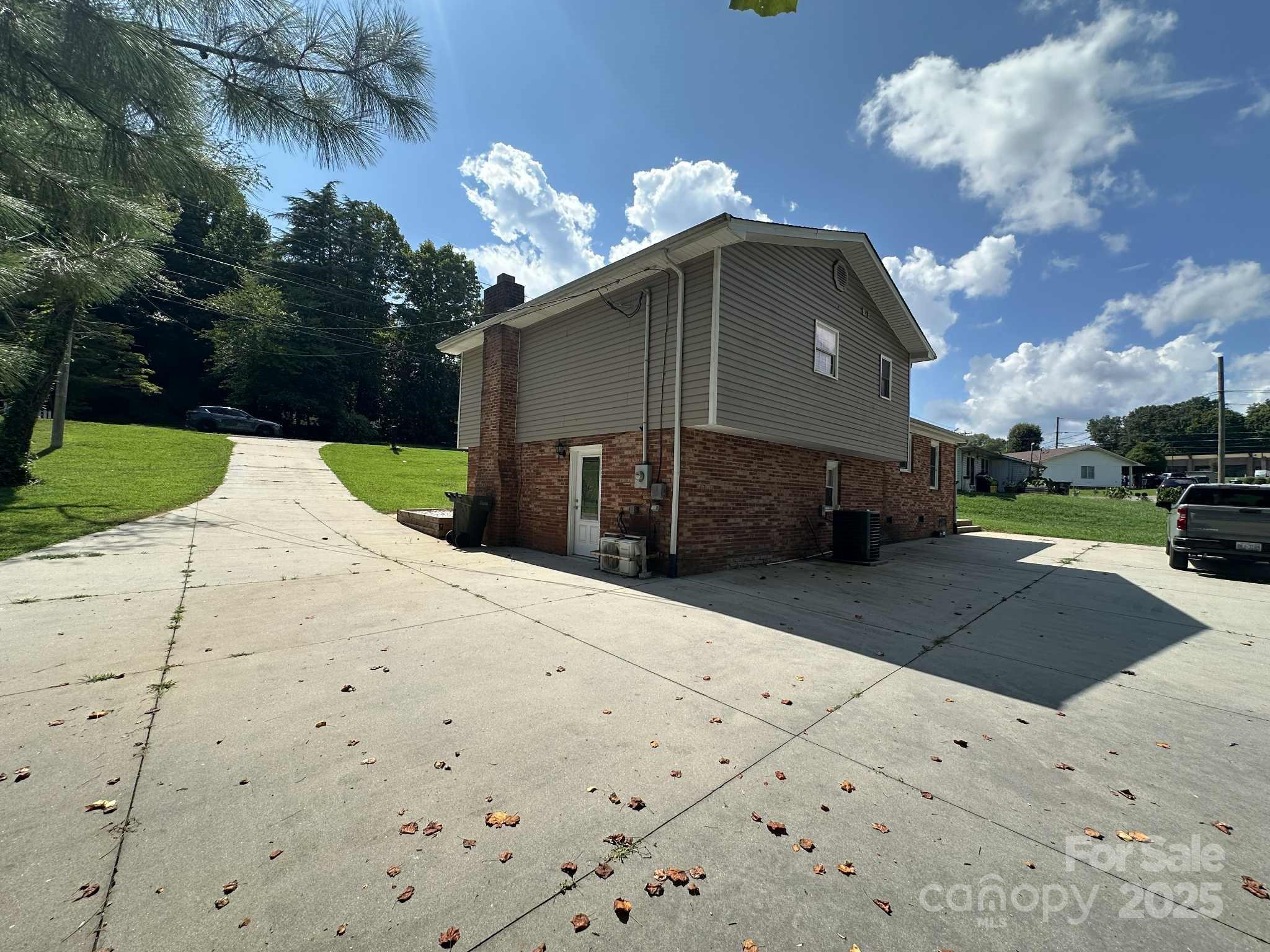 1401 Southwest Boulevard