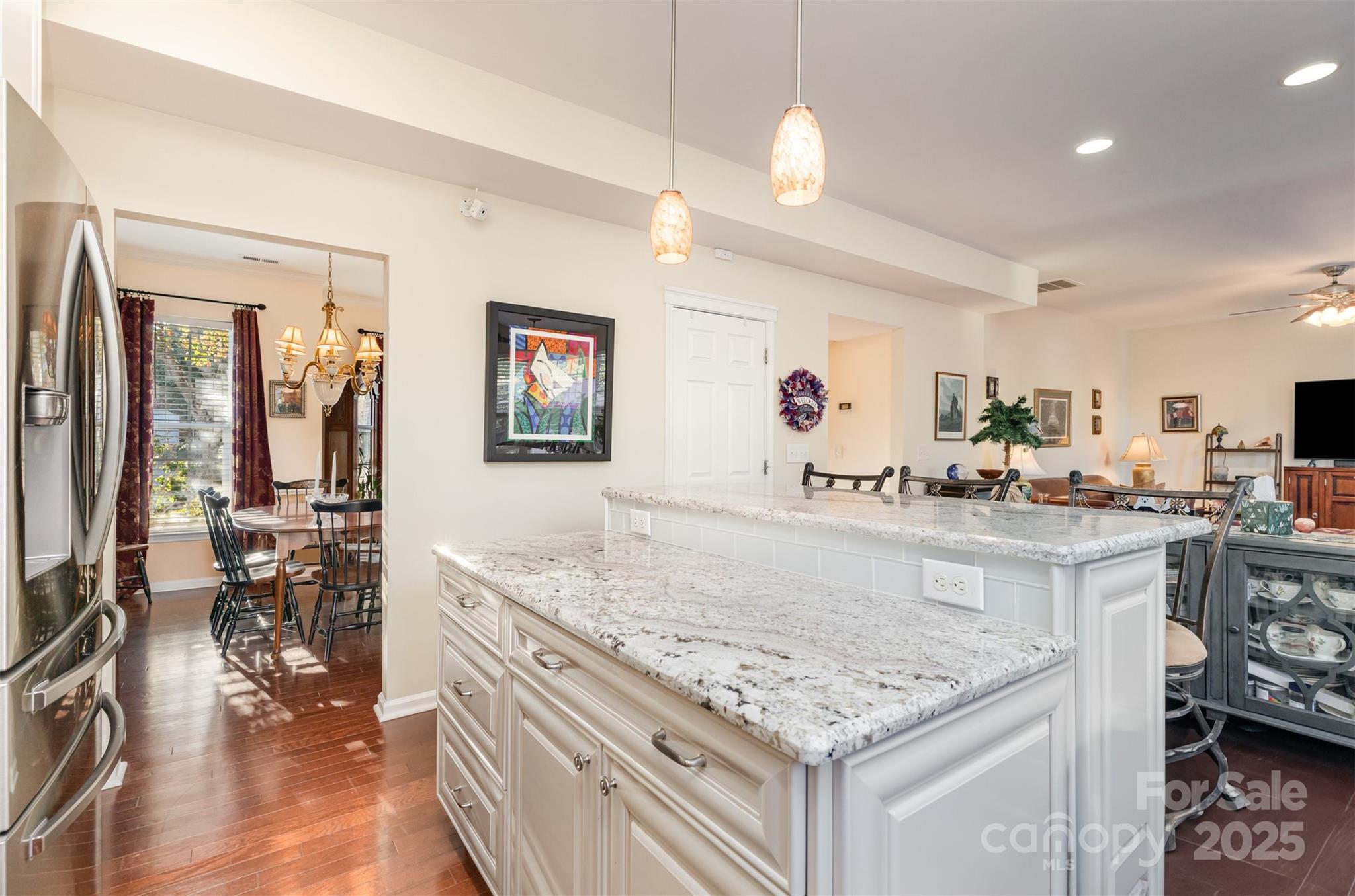 Charlotte, North Carolina 28269, United States, 5 Bedrooms Bedrooms, ,4 BathroomsBathrooms,Residential,Active,228770