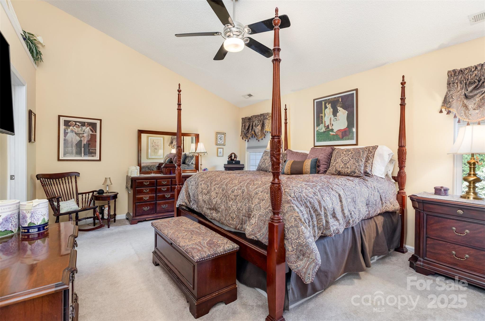 Charlotte, North Carolina 28269, United States, 5 Bedrooms Bedrooms, ,4 BathroomsBathrooms,Residential,Active,228770