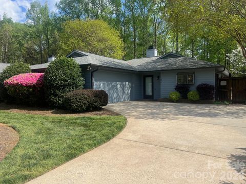 9024 St Lucia Lane Charlotte NC 28277