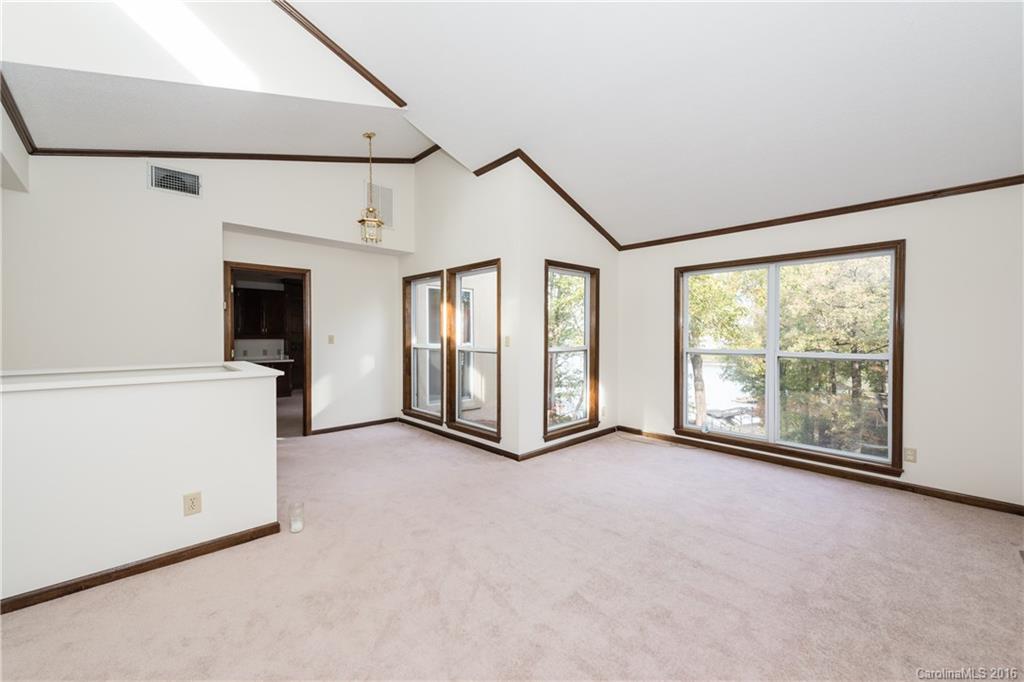 Tega Cay - Residential