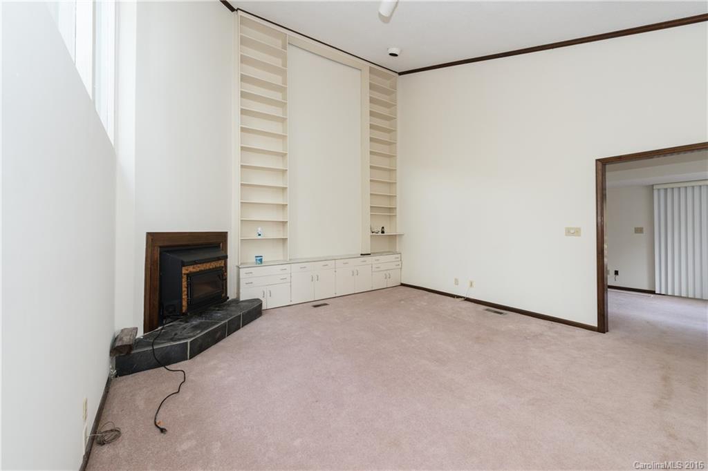 Tega Cay - Residential