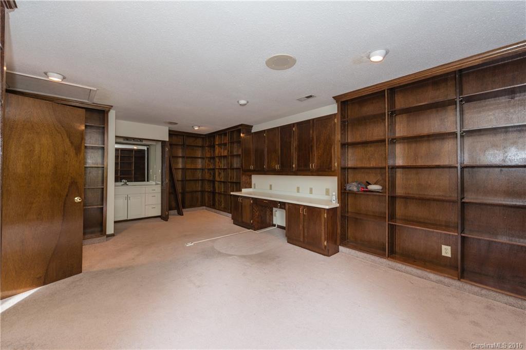 Tega Cay - Residential