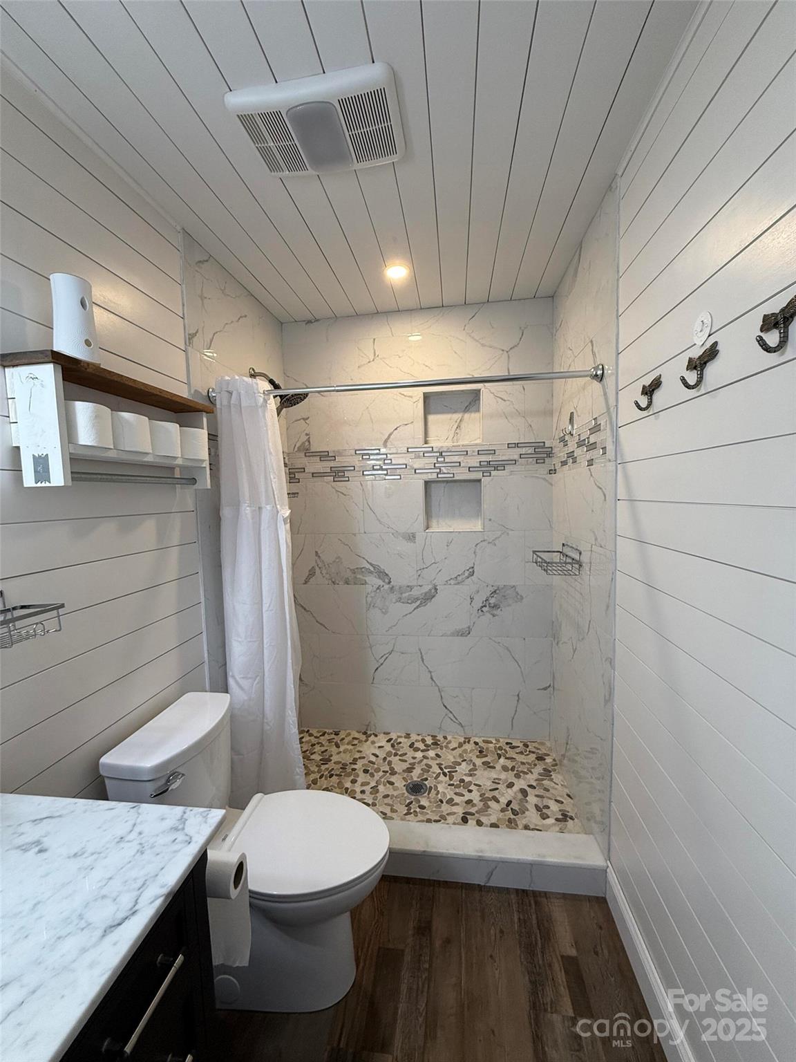 Hilltop - Residential