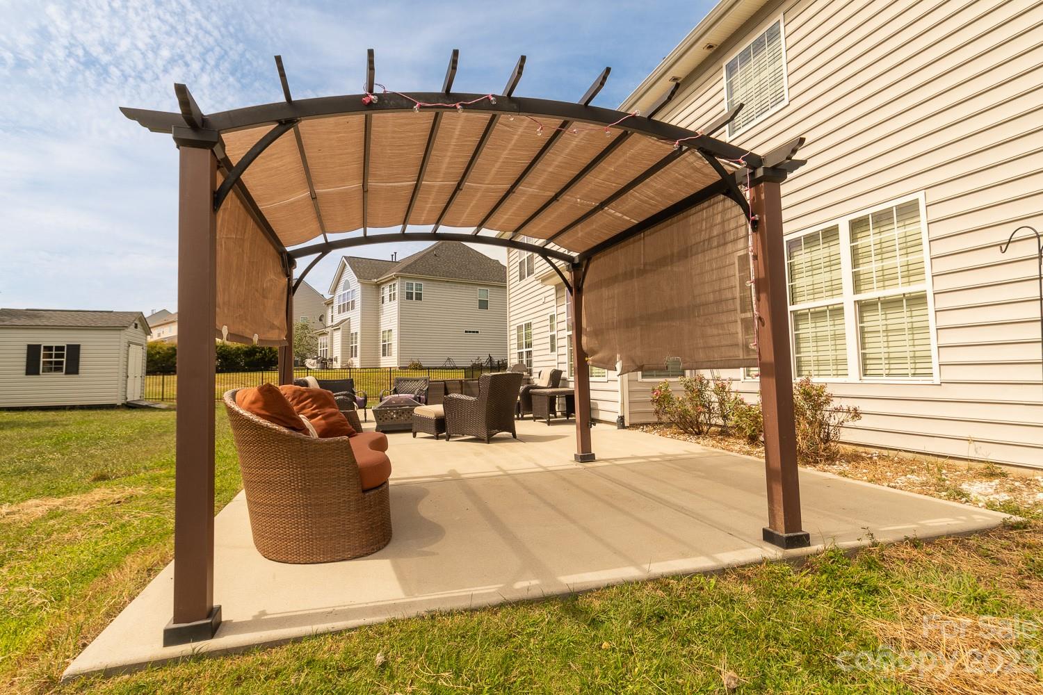 Bridge Pointe - Residential